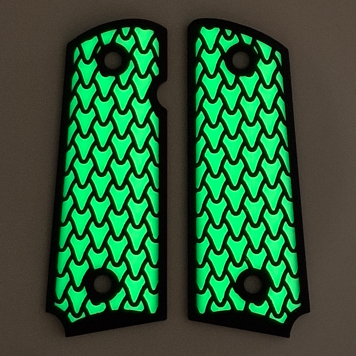 Glow in the Dark Dragon Scale Printed 1911 Grips (Compact)