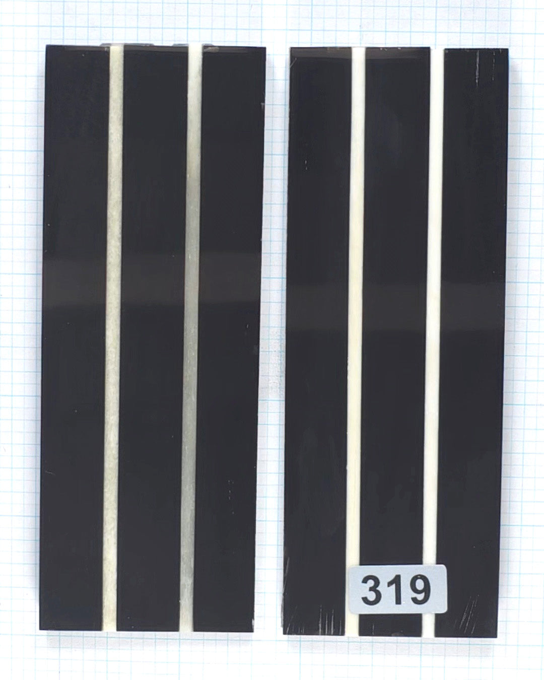 Giraffe Bone & Buffalo Horn #319
