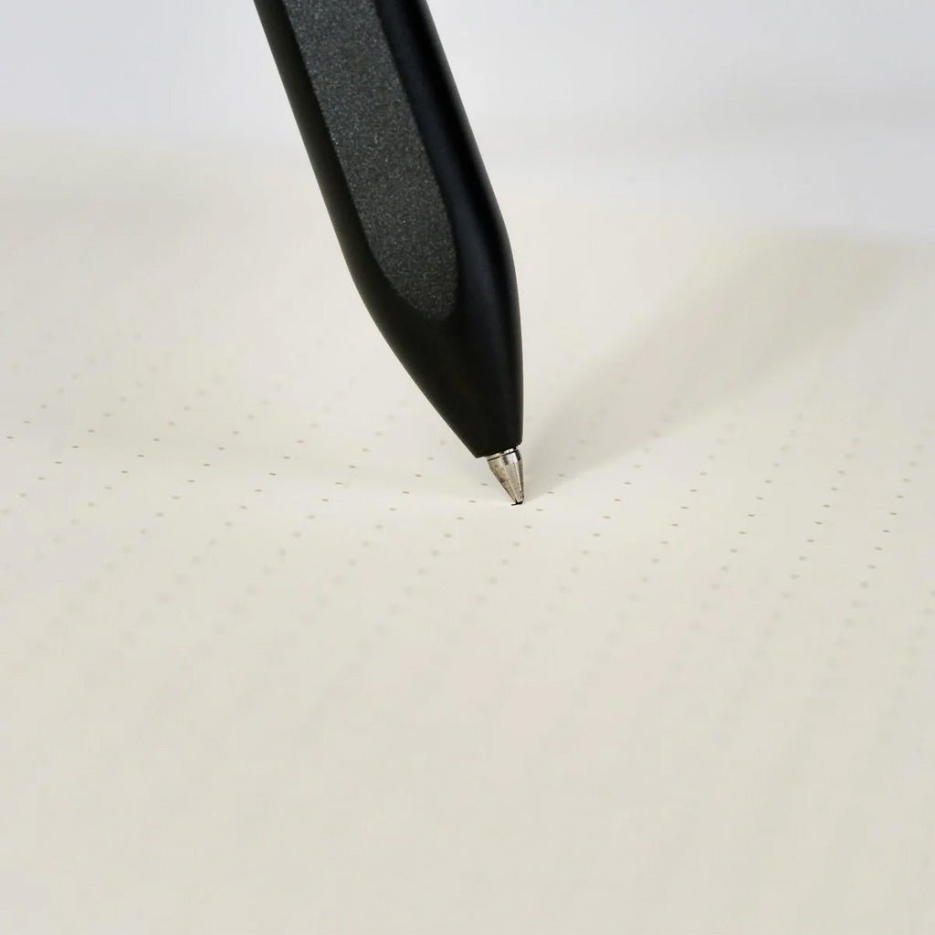 Blackwing Pen