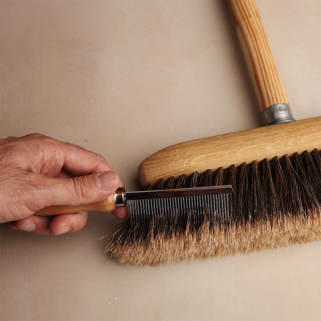 Brush & Broom Metal Comb
