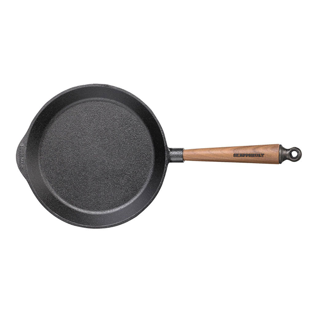 Cast Iron Skillet 9.5" with Walnut Handle