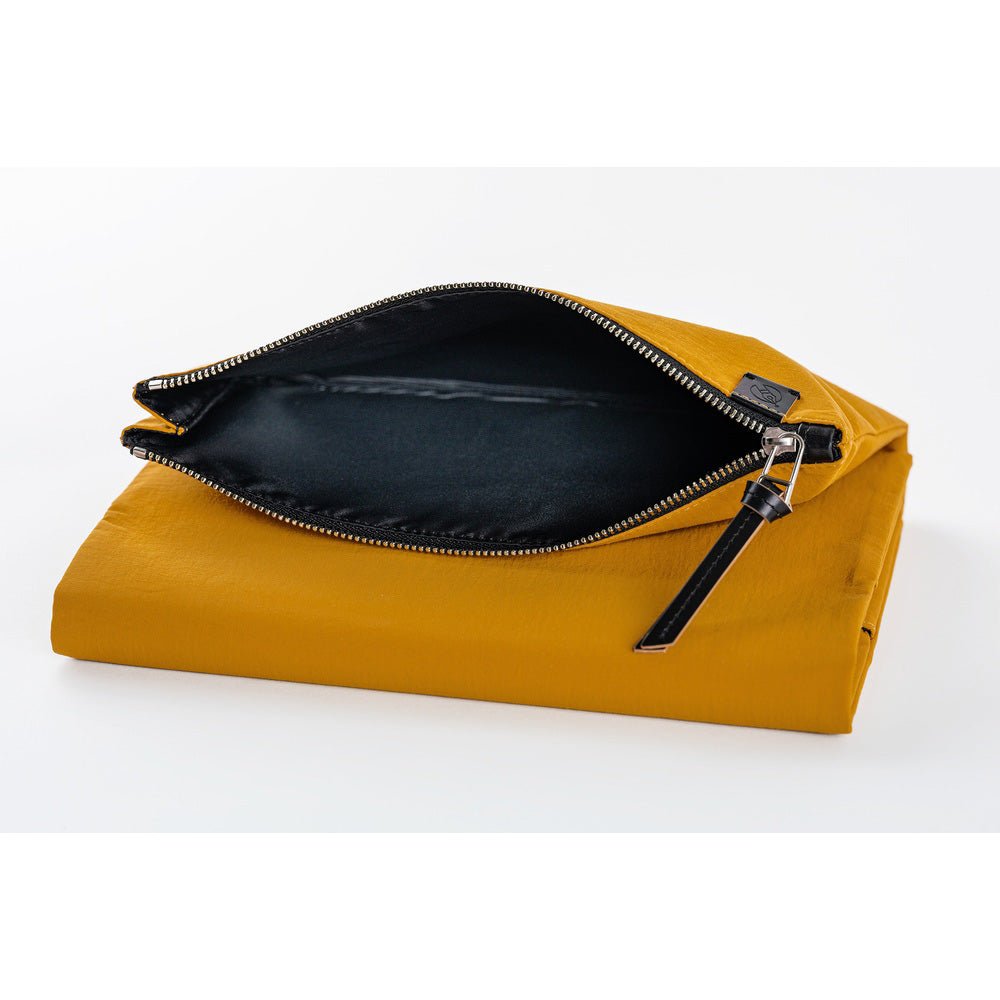 Hobonichi Techo Cover Cousin A5 - Tragen: Mustard