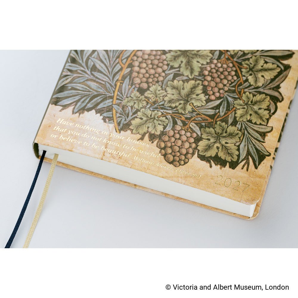 Hobonichi Techo HON A6 2027 - V&A Series: Vine