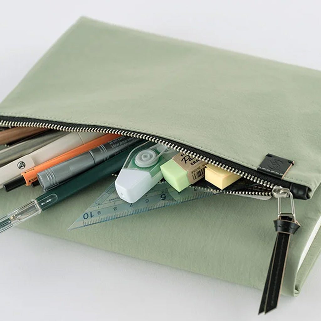 Hobonichi Techo Cover Cousin A5 - Tragen: Oakmoss