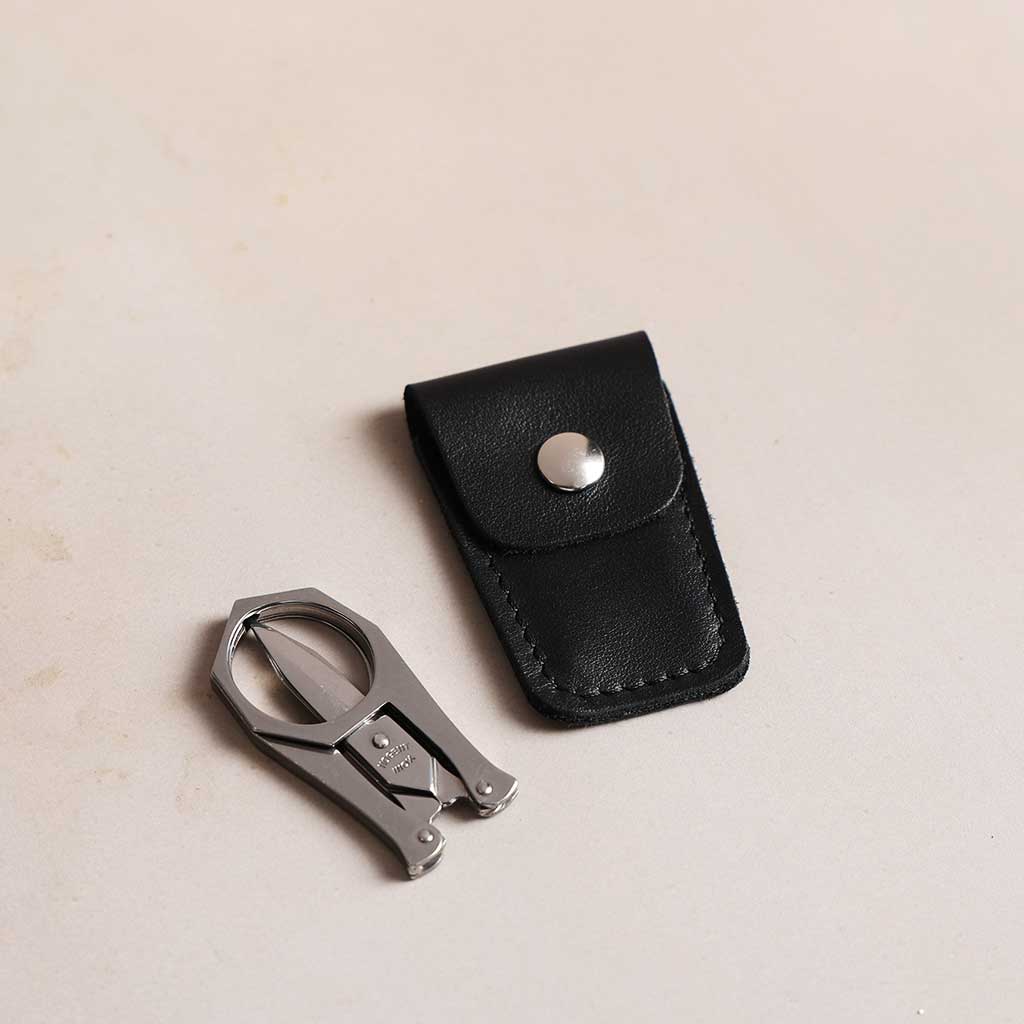 Nogent Foldable Scissors with Case