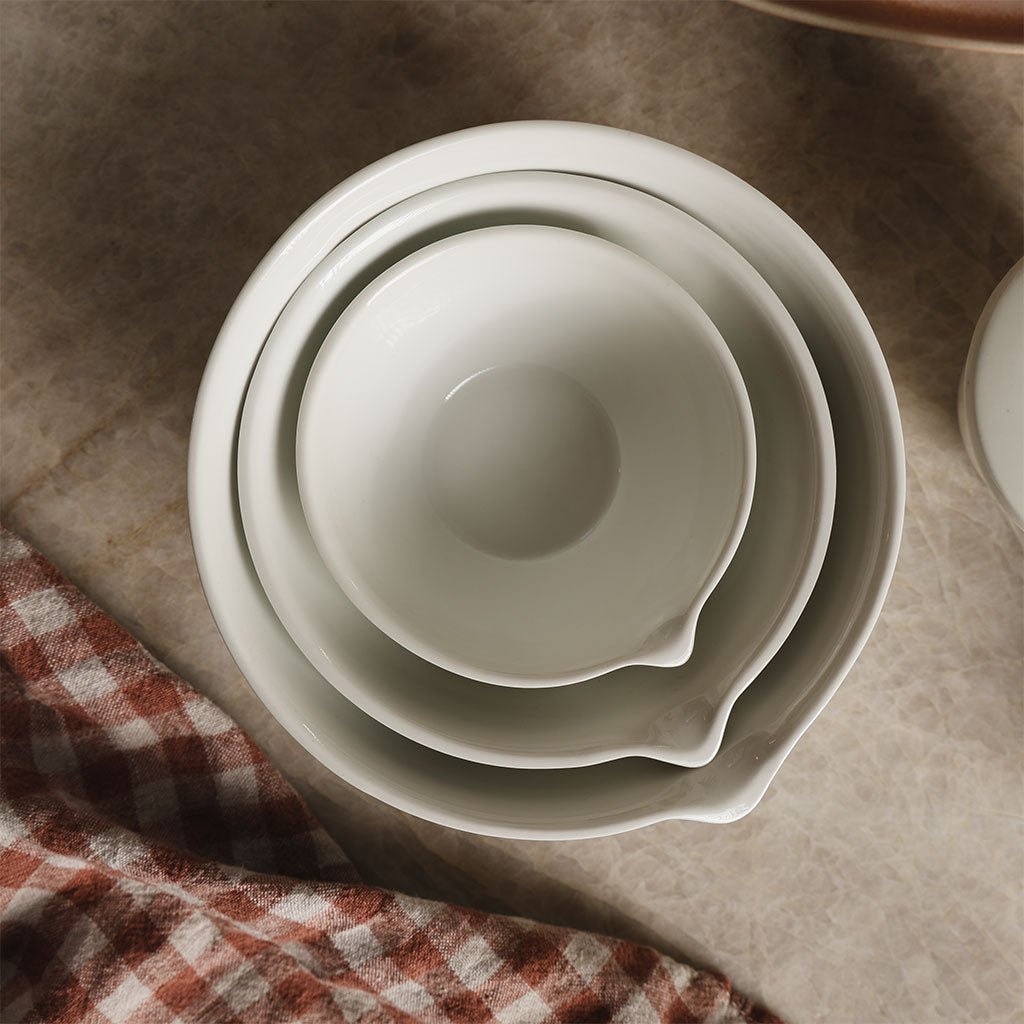 Porcelain Bowl with Spout